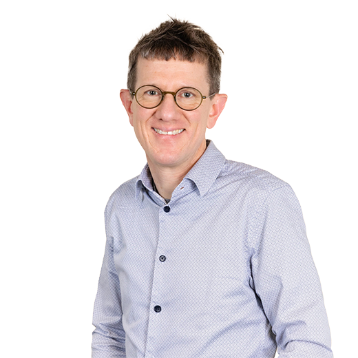Dr Alan Lewis